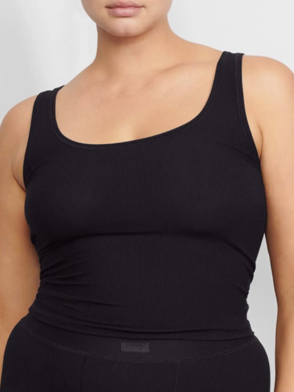 SKIMS Soft Lounge Ribbed Modal Tank Top M Black Scoop Neck Stretch Fitted Basics